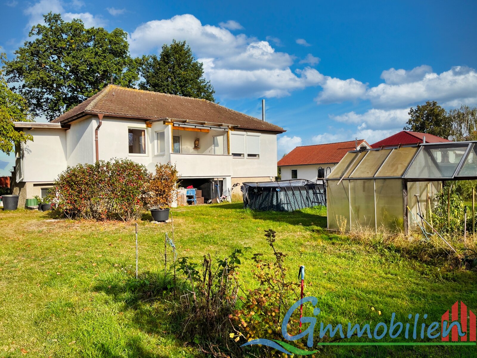 Ihr zukünftiges Traumhaus mit Fernblick oder teilen Sie das Grundstück und bauen neu Ihr zukünftiges Traumhaus mit Fernblick oder teilen Sie das Grundstück und bauen neu