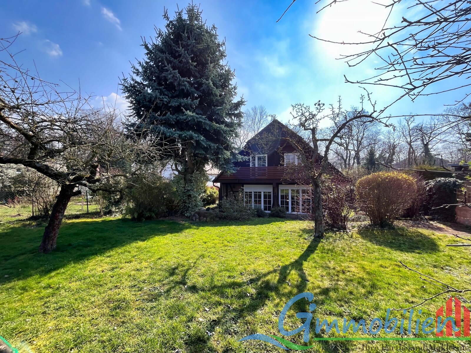 Modernes Fachwerkhaus (Bj.1994) in Großpösna – Stilvolles Wohnen mit Wohlfühlcharakter Modernes Fachwerkhaus (Bj.1994) in Großpösna – Stilvolles Wohnen mit Wohlfühlcharakter