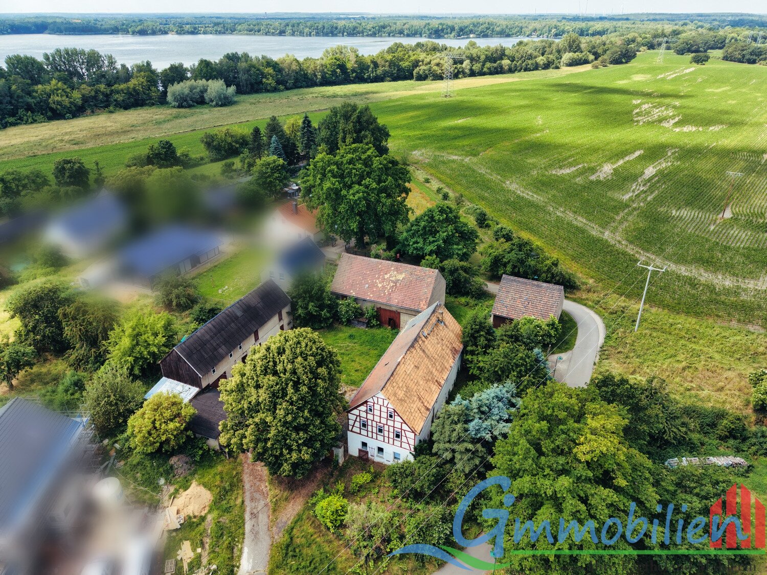 Traumhaftes Fachwerkhaus mit großzügigem Hof – Wohnen und Leben auf 330 m² in idyllischer Seenähe Traumhaftes Fachwerkhaus mit großzügigem Hof – Wohnen und Leben auf 330 m² in idyllischer Seenähe